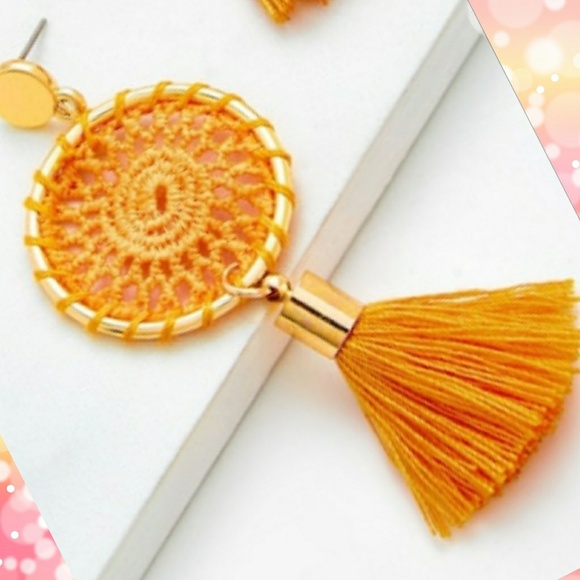 Boho Crochet Top Tassel Earrings Sunset & Gold - Picture 4 of 6